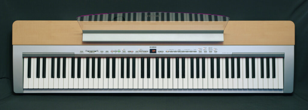 Yamaha P-140s top view